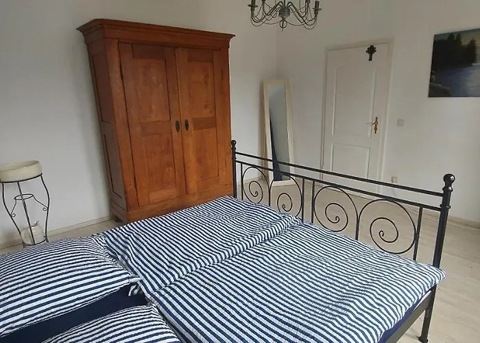 Bed & Breakfast Zum Alten Pfarrhaus Damscheid